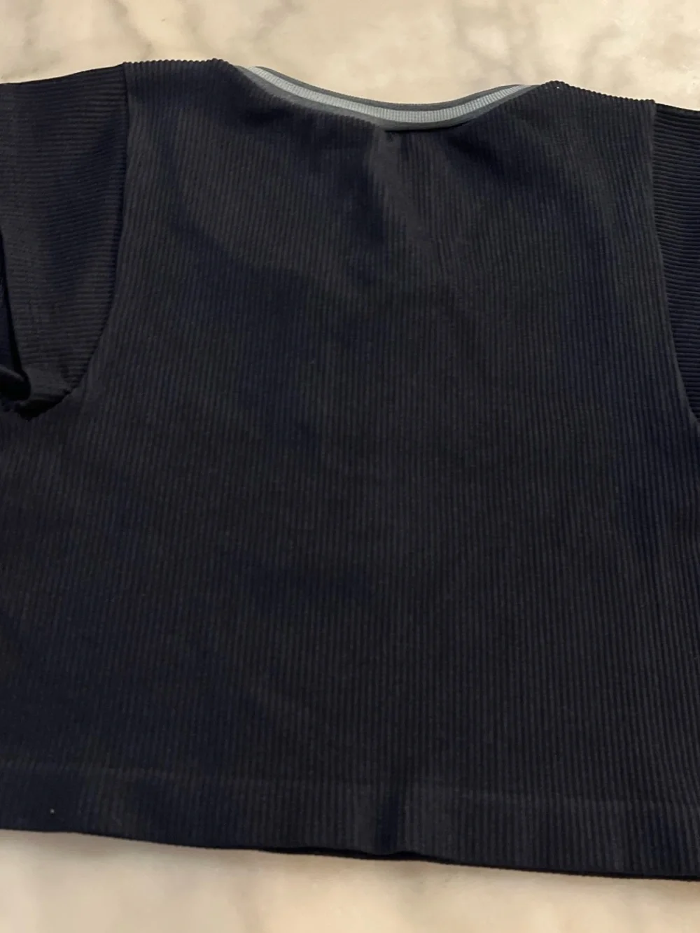 Women’s Black Ribbed Short-Sleeve Top with Contrast Trim - Picture 4 of 4